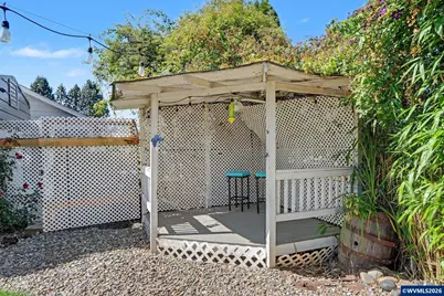 5042 Wasco Ct NE, Salem, OR 97305 - Photo 33
