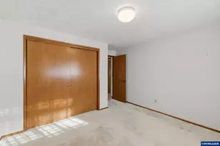 1350 Dogwood Dr, Woodburn, OR 97071 - Photo 17