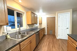 454 NE Elm St, Sheridan, OR 97378 - Photo 11