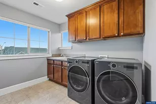 2730 Eagles Eye Ave NW, Salem, OR 97304 - Photo 35