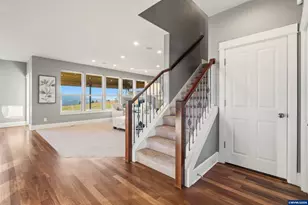 2730 Eagles Eye Ave NW, Salem, OR 97304 - Photo 7