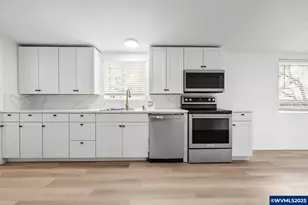 1190 27th Avenue, Sweet Home, OR 97386 - Photo 7