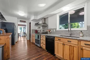 24618 Hwy 99 W, Junction City, OR 97448 - Photo 7