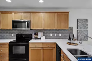 873 SE Bayshore Cir, Corvallis, OR 97333 - Photo 21