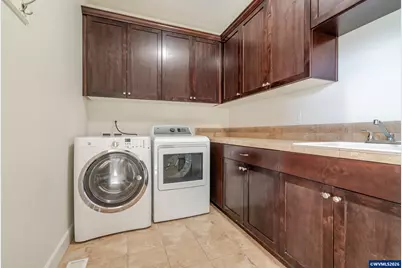 2998 NE Zuhlke Ln, Albany, OR 97321 - Photo 35