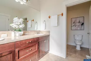 2998 NE Zuhlke Ln, Albany, OR 97321 - Photo 33