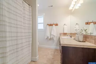 2998 NE Zuhlke Ln, Albany, OR 97321 - Photo 41