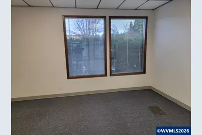 5002 Commercial St SE, Salem, OR 97302 - Photo 7