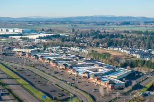 2299 Country Club Terrace, Woodburn, OR 97071 - Photo 45