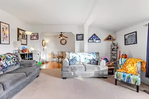 705 W B St, Lebanon, OR 97355 - Photo 5