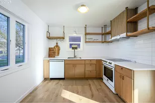 326 NE 8th St, McMinnville, OR 97128 - Photo 19