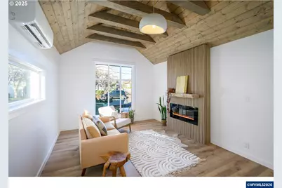 326 NE 8th St, McMinnville, OR 97128 - Photo 9