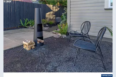 326 NE 8th St, McMinnville, OR 97128 - Photo 35