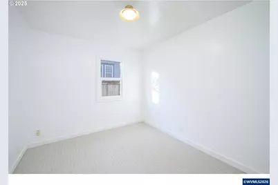326 NE 8th St, McMinnville, OR 97128 - Photo 27