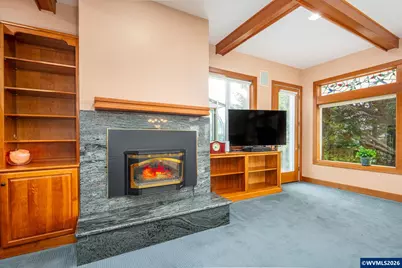 1055 NW Estate Dr, Seal Rock, OR 97376 - Photo 3