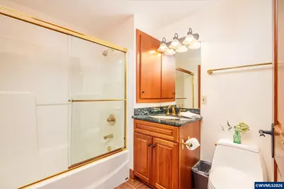 1055 NW Estate Dr, Seal Rock, OR 97376 - Photo 29