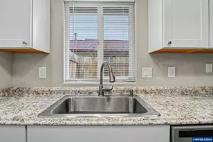 634 S Sunrise Dr, Jefferson, OR 97352 - Photo 15