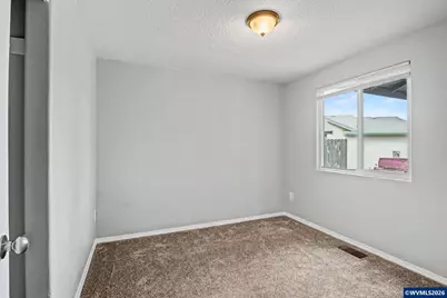 634 S Sunrise Dr, Jefferson, OR 97352 - Photo 19