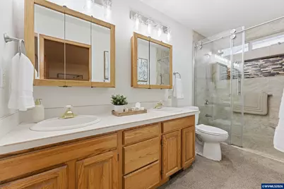 5401 E Ridge St S, Salem, OR 97306 - Photo 17