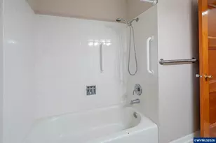 265 Cherry Ln S, Monmouth, OR 97361 - Photo 19