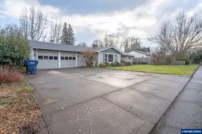 265 Cherry Ln S, Monmouth, OR 97361 - Photo 27