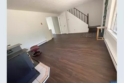 1398 Poplar St, Sweet Home, OR 97386 - Photo 9