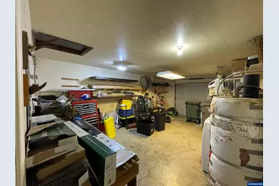 1398 Poplar St, Sweet Home, OR 97386 - Photo 37