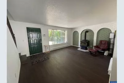 1398 Poplar St, Sweet Home, OR 97386 - Photo 5