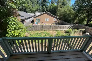 1398 Poplar St, Sweet Home, OR 97386 - Photo 33