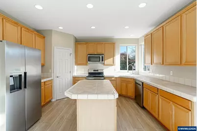 1676 Marten Av SW, Albany, OR 97321 - Photo 13