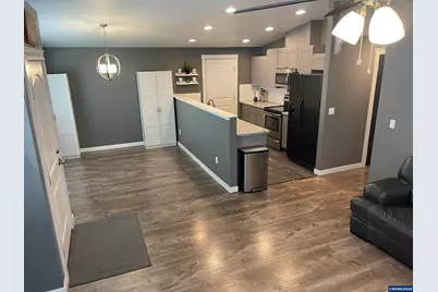 794 S Sunrise Dr, Jefferson, OR 97352 - Photo 5