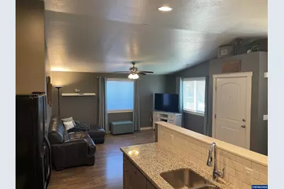 794 S Sunrise Dr, Jefferson, OR 97352 - Photo 9