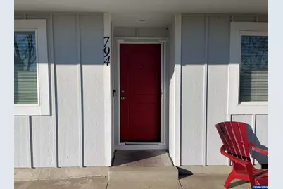 794 S Sunrise Dr, Jefferson, OR 97352 - Photo 3