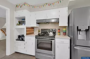 815 NW Merrie Dr, Corvallis, OR 97330 - Photo 13