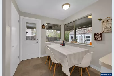 815 NW Merrie Dr, Corvallis, OR 97330 - Photo 15