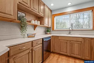 1155 18th St NE, Salem, OR 97301 - Photo 13