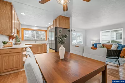 1155 18th St NE, Salem, OR 97301 - Photo 9