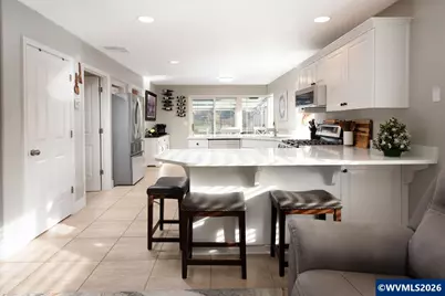 38 Denmark Lp, Silverton, OR 97381 - Photo 19