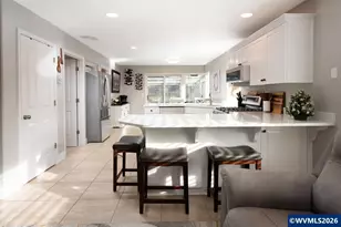 38 Denmark Lp, Silverton, OR 97381 - Photo 19