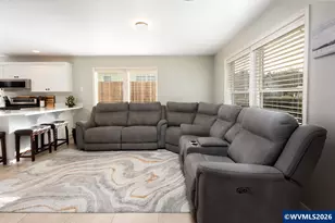 38 Denmark Lp, Silverton, OR 97381 - Photo 17