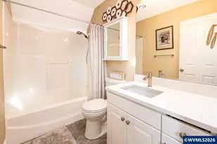 38 Denmark Lp, Silverton, OR 97381 - Photo 33