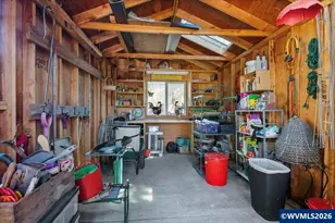 210 S 2nd St, Carlton, OR 97111 - Photo 43