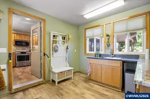 210 S 2nd St, Carlton, OR 97111 - Photo 21