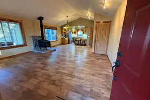 210 S 2nd St, Carlton, OR 97111 - Photo 7