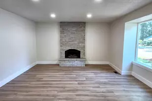 1050 Cardinal St NW, Salem, OR 97304 - Photo 3