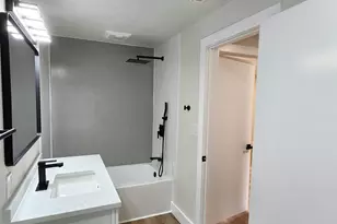 1050 Cardinal St NW, Salem, OR 97304 - Photo 27