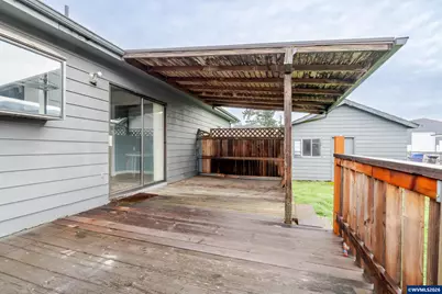 410 SW Broadway St, Mill City, OR 97360 - Photo 29