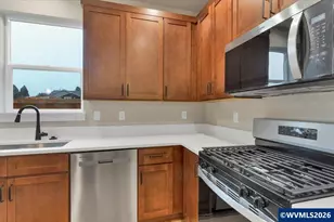 1177 SW 11th Ave, Dallas, OR 97338 - Photo 13