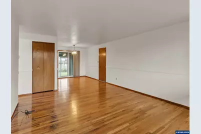 1749 Thompson Rd, Woodburn, OR 97071 - Photo 9