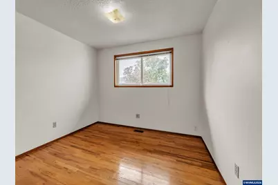 1749 Thompson Rd, Woodburn, OR 97071 - Photo 21